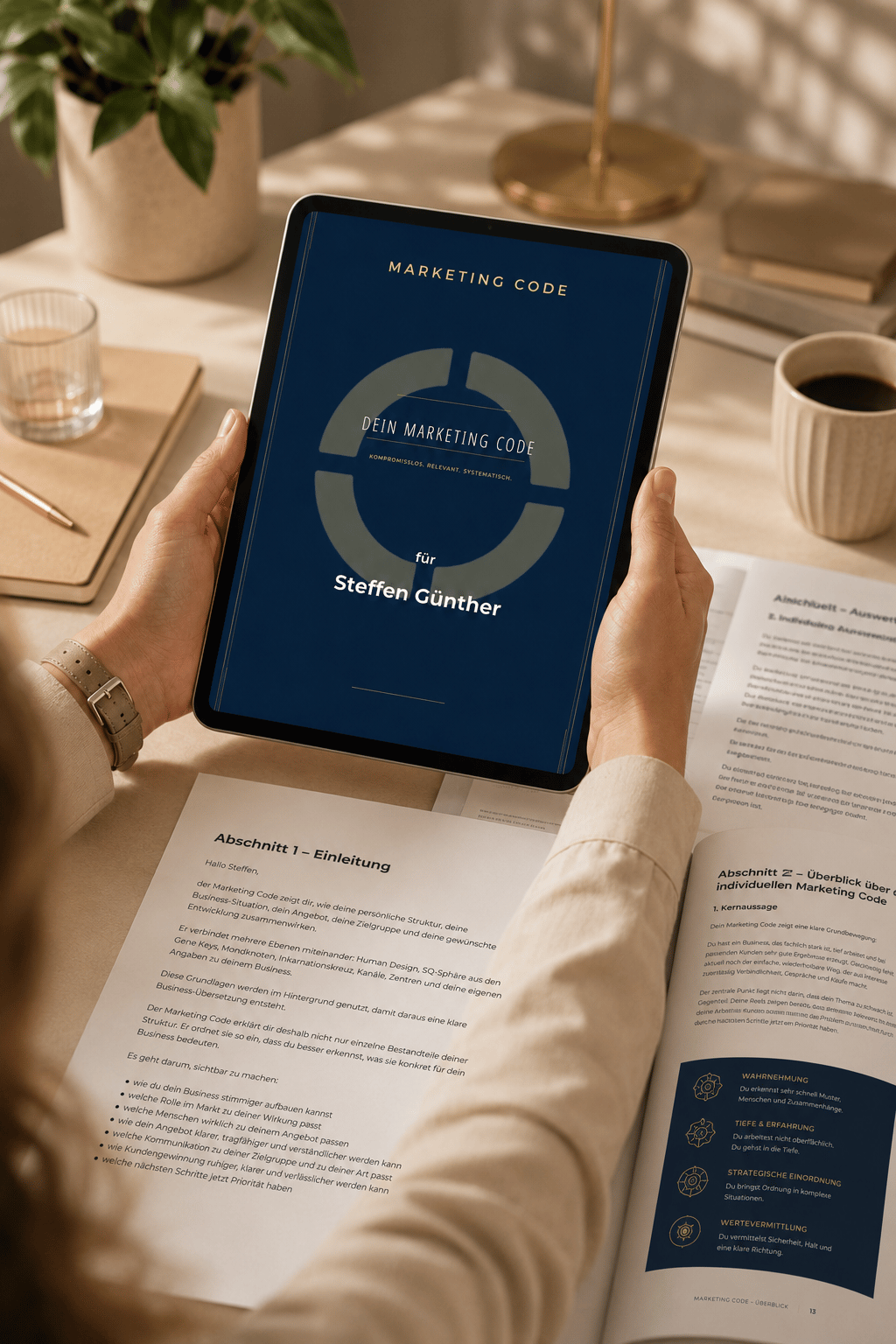 Dein Marketing-Code als individuelle schriftliche Business-Auswertung mit mehreren Beispielseiten